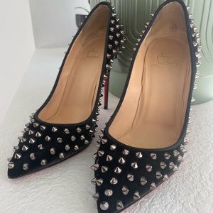 Christian louboutin pointy toe heels